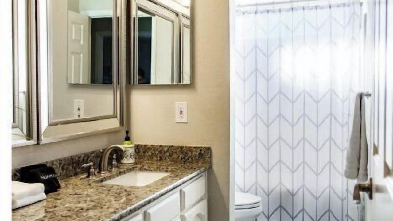 Photo of Bathroom in Paradise Valley Village