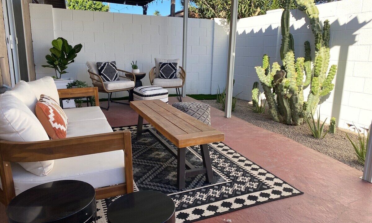 Photo of Patio Balcony in Village Grove