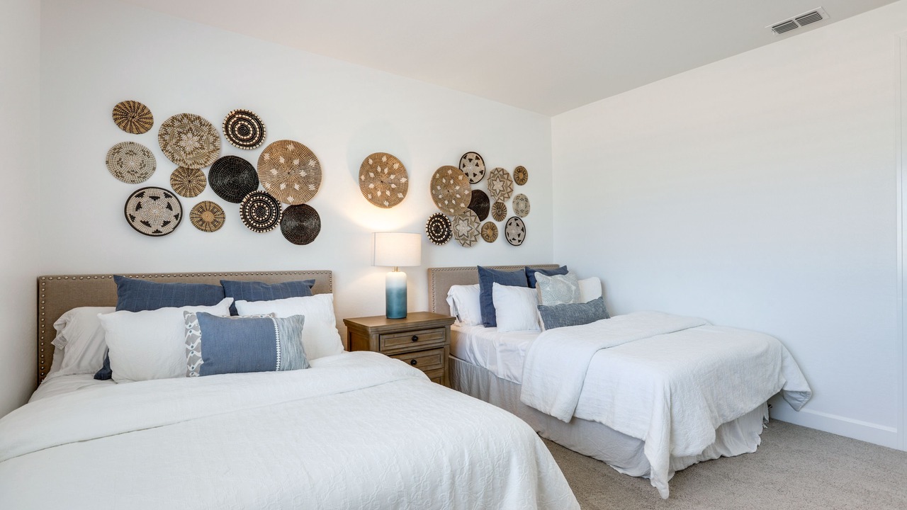 Photo of Bedroom in Palm Valley