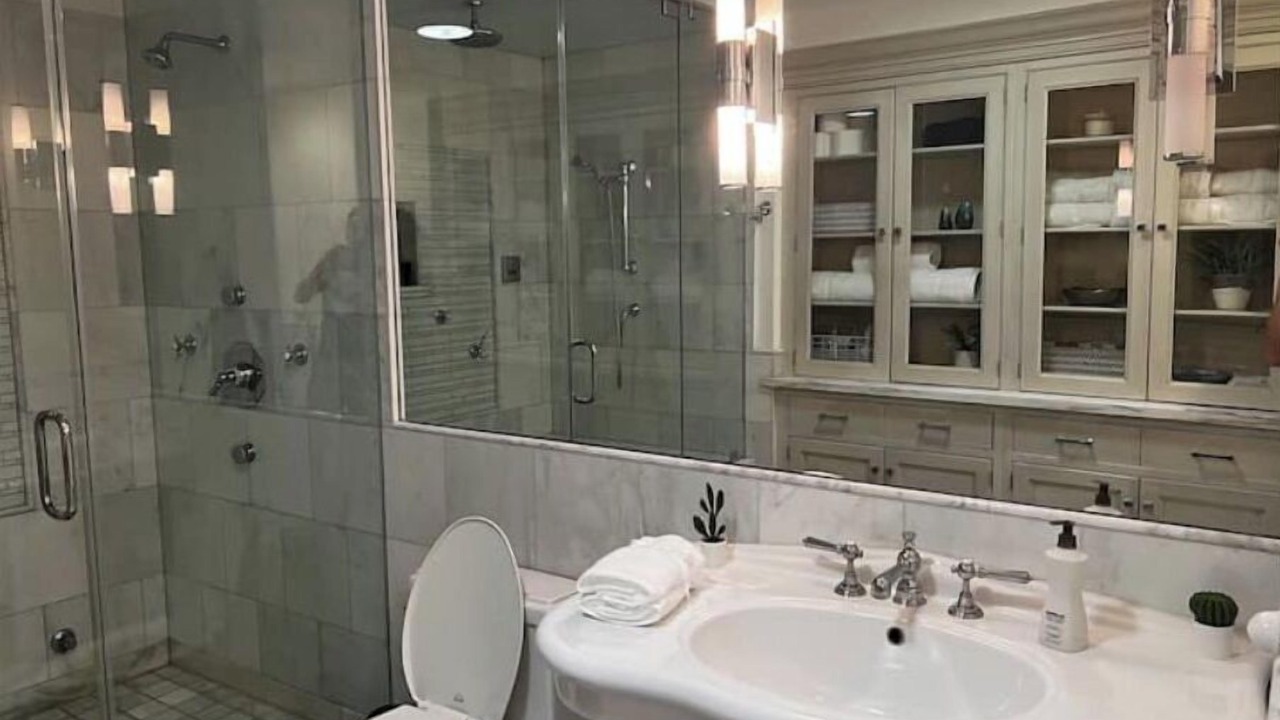 Photo of Bathroom in Maple-Ash
