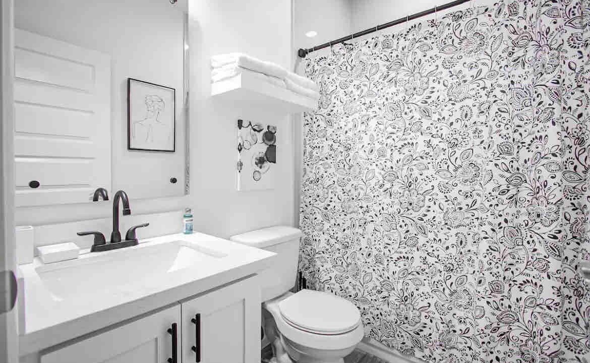 Photo of Bathroom in Harlingen