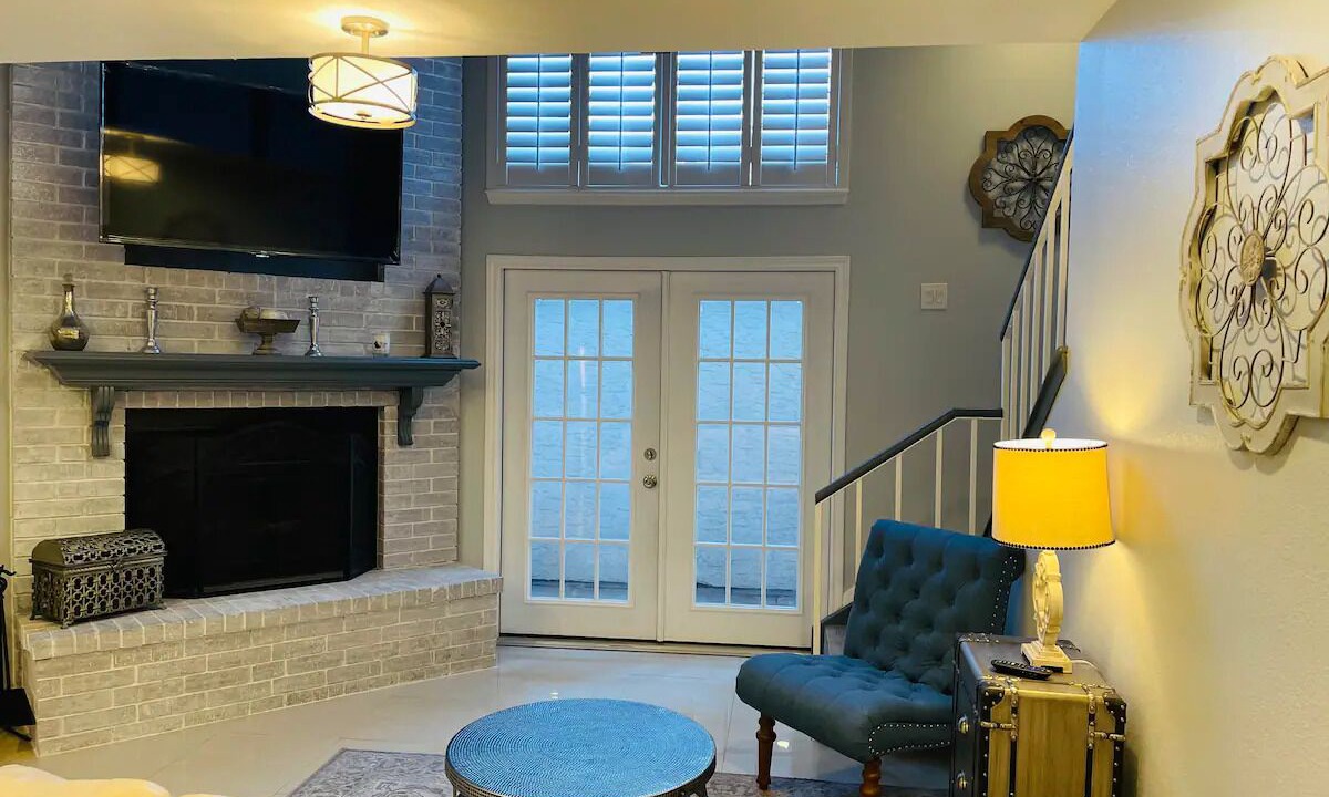 Photo of Livingroom in Brownsville