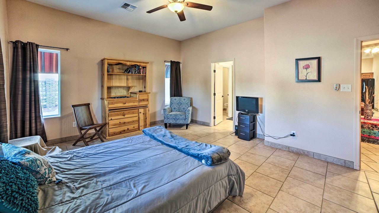 Photo of Bedroom in Foothills
