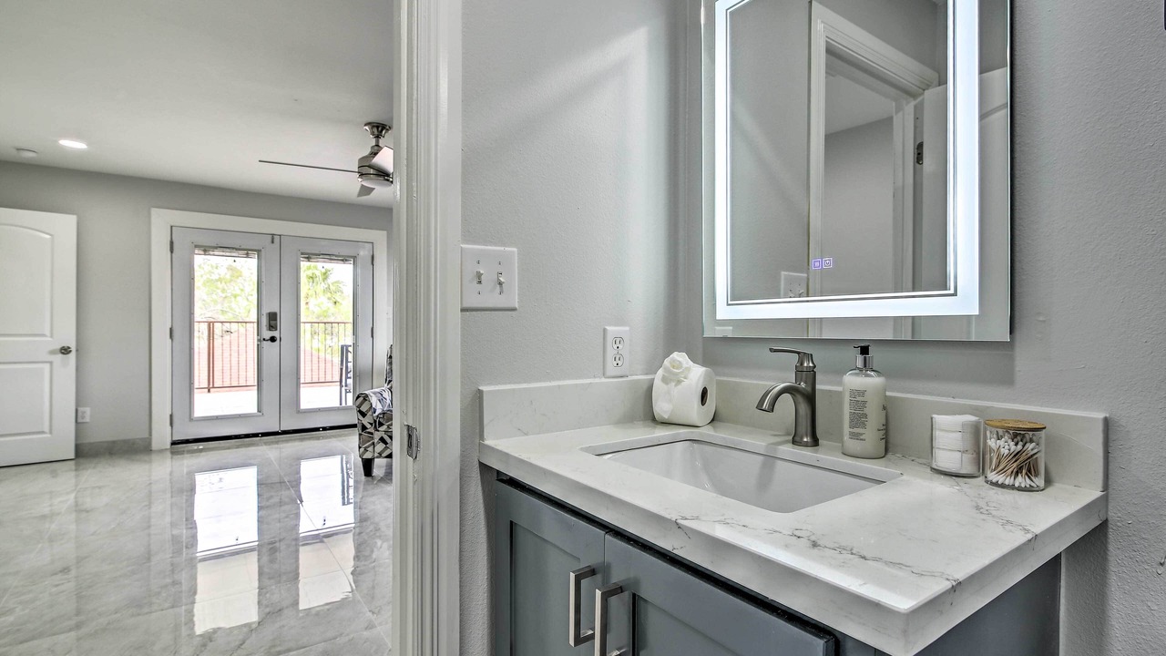 Photo of Bathroom in Brownsville