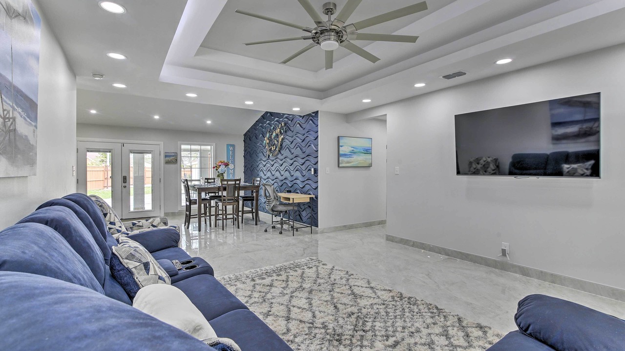 Photo of Livingroom in Brownsville