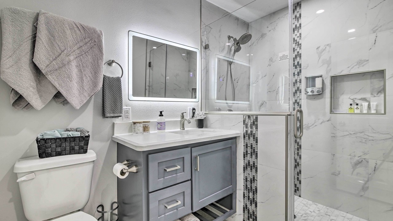 Photo of Bathroom in Brownsville