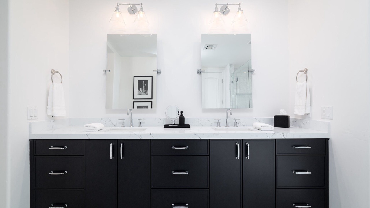 Photo of Bathroom in Coronado Foothills