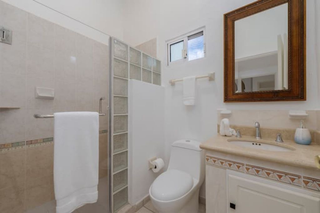 Photo of Bathroom in Cabo Bello