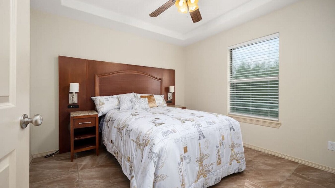 Photo of Bedroom in Pharr
