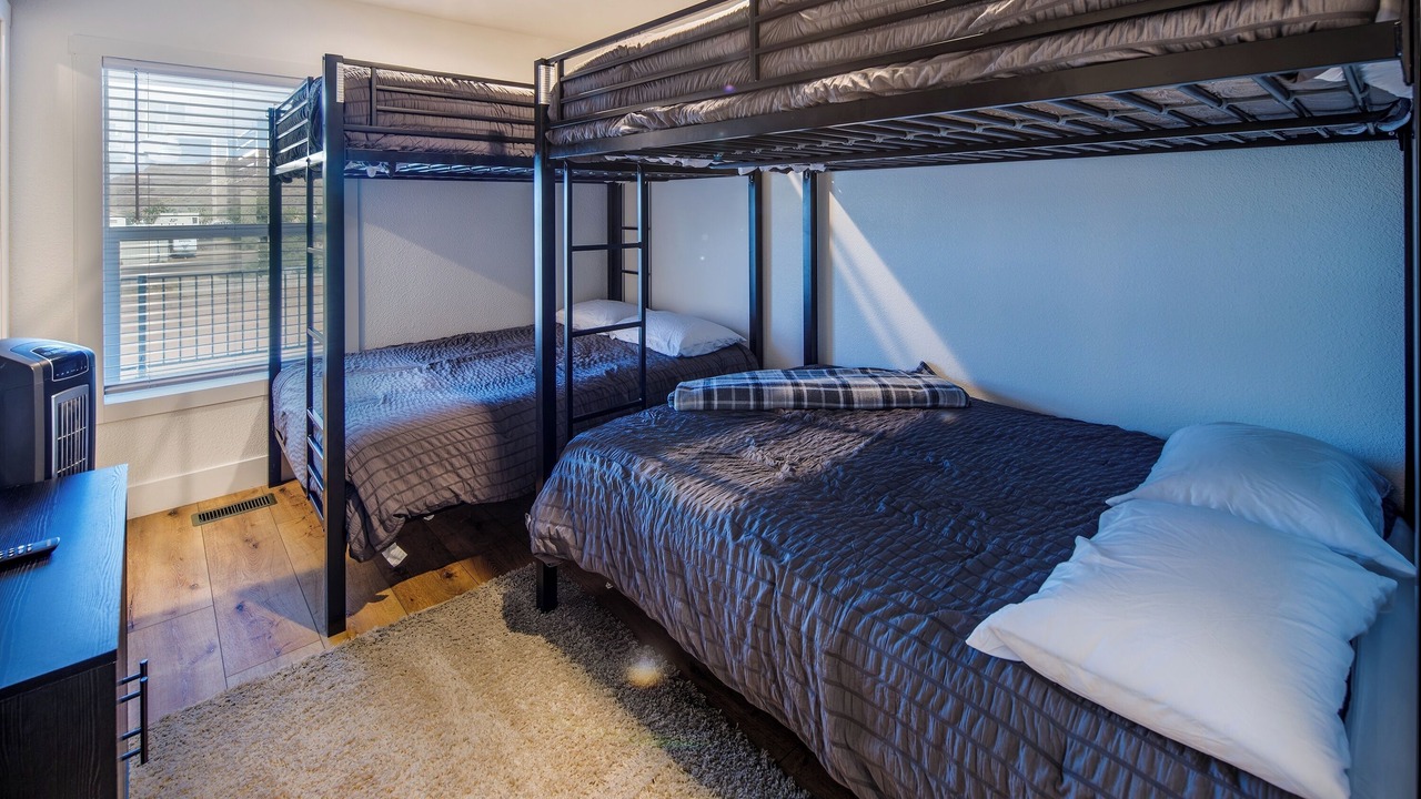 Photo of Bedroom in Parker Strip