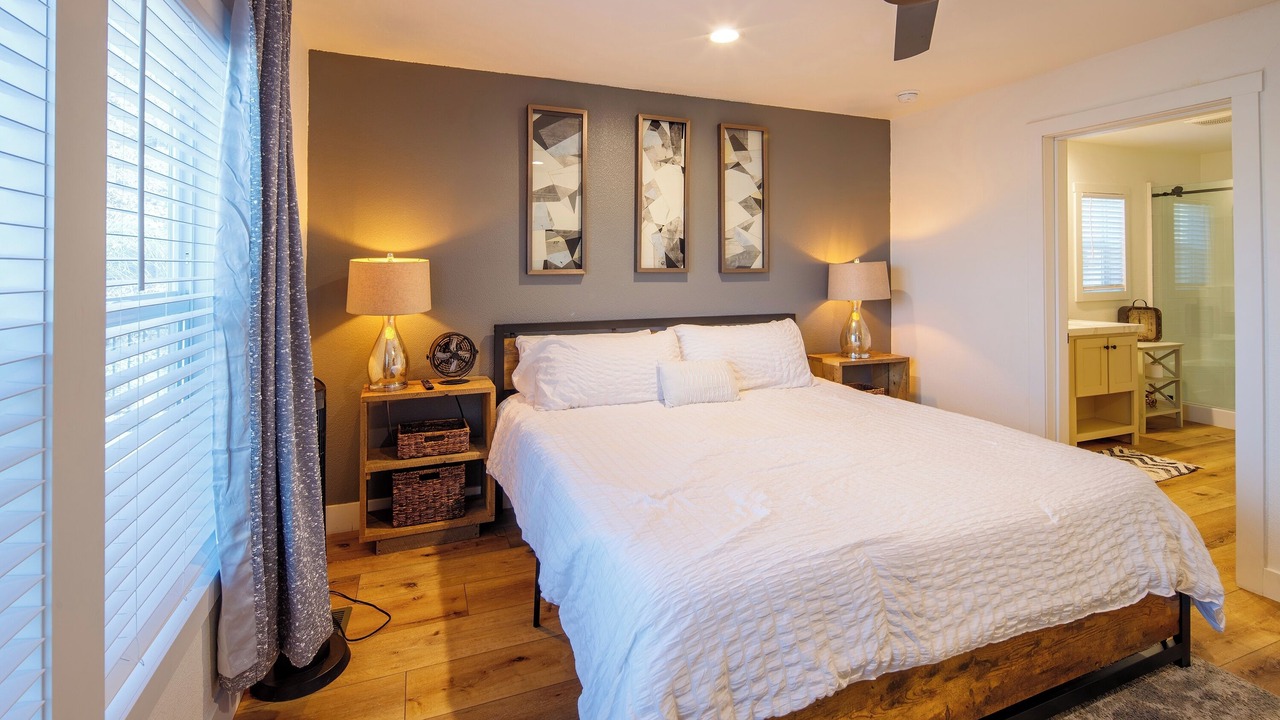 Photo of Bedroom in Parker Strip