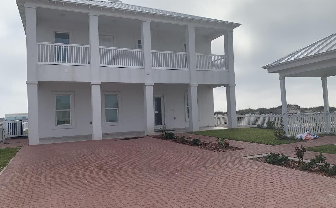 Photo of Outdoor in The Shores