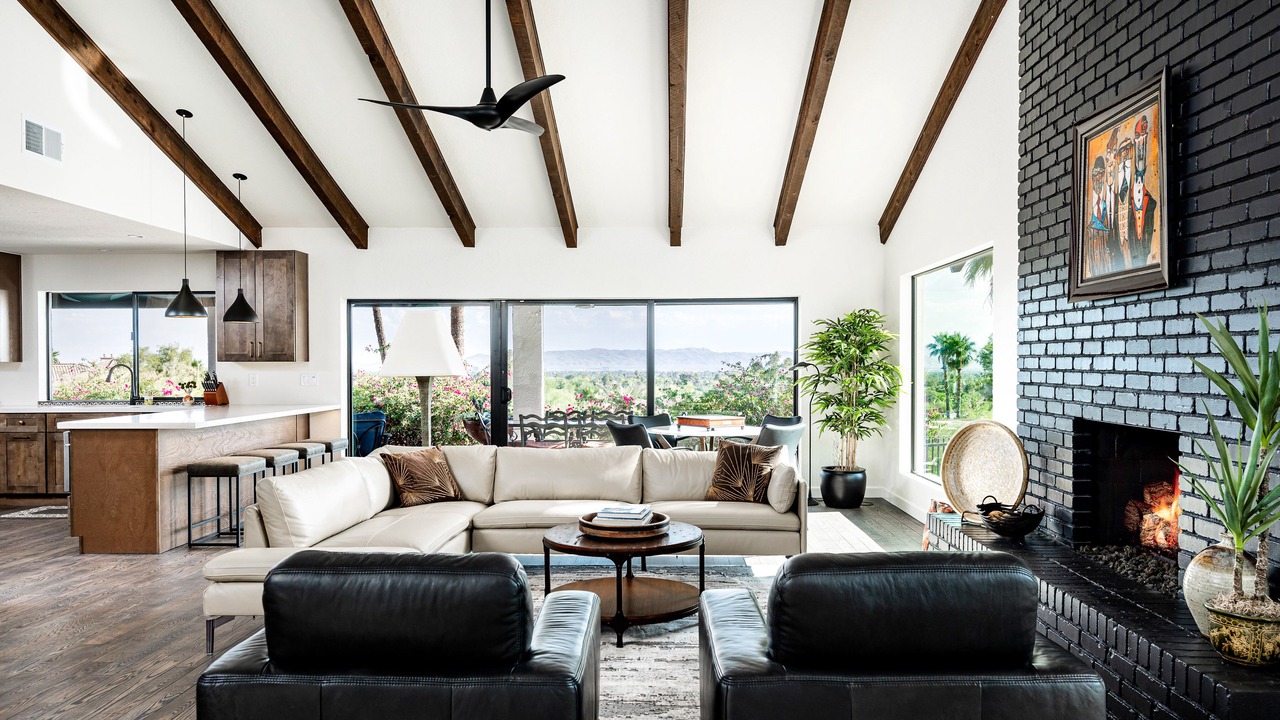 Photo of Livingroom in Red Rock