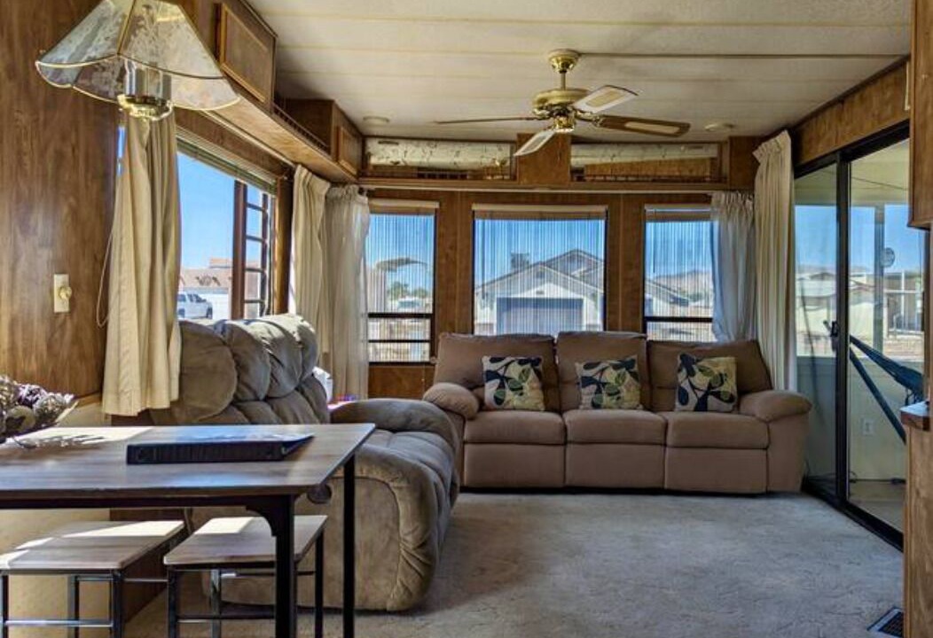 Photo of Livingroom in Foothills