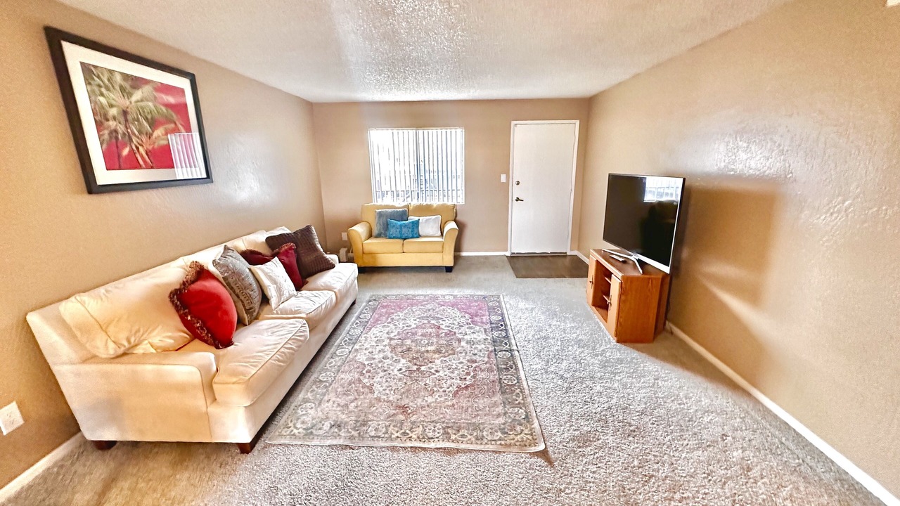 Photo of Livingroom in Camelback East
