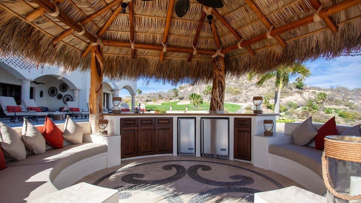 Photo of Outdoor in Buzzards
