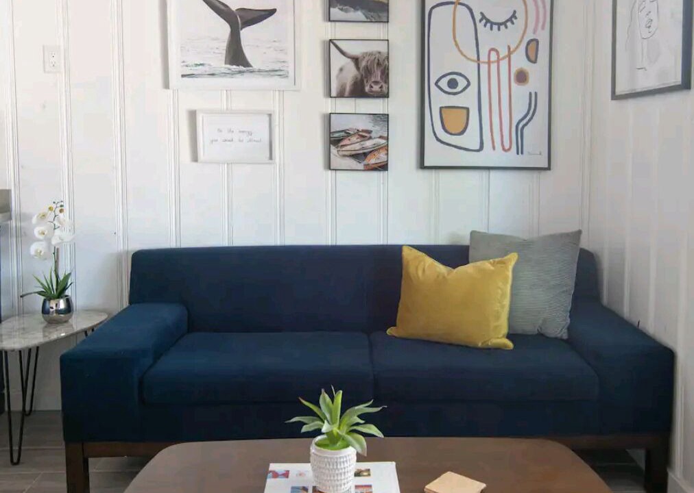 Photo of Livingroom in Encanto