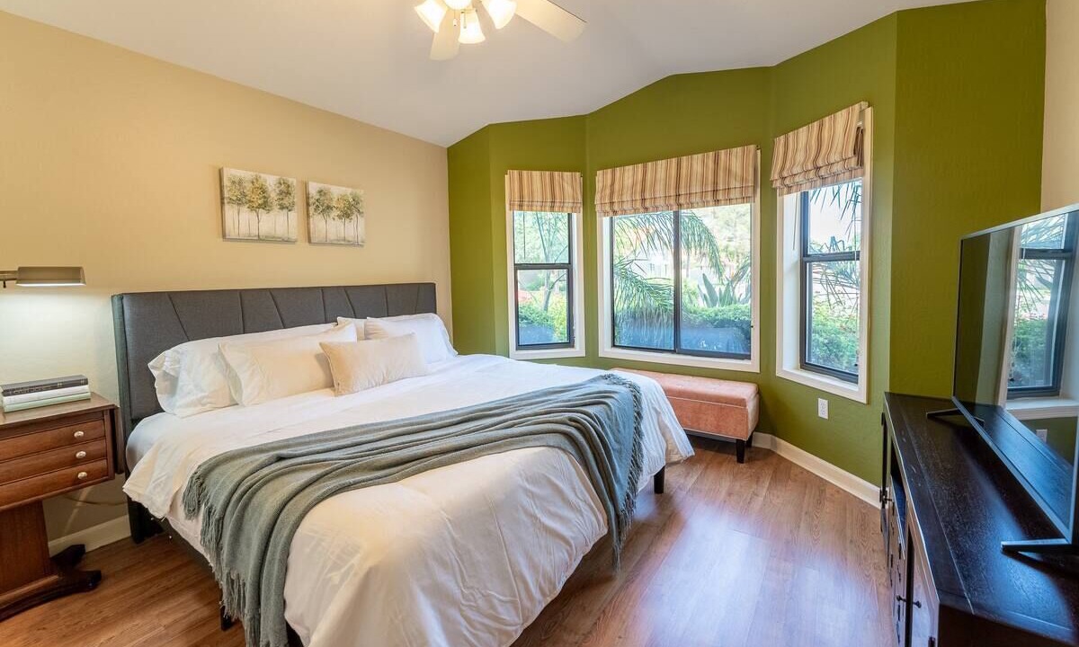 Photo of Bedroom in Val Vista Lakes