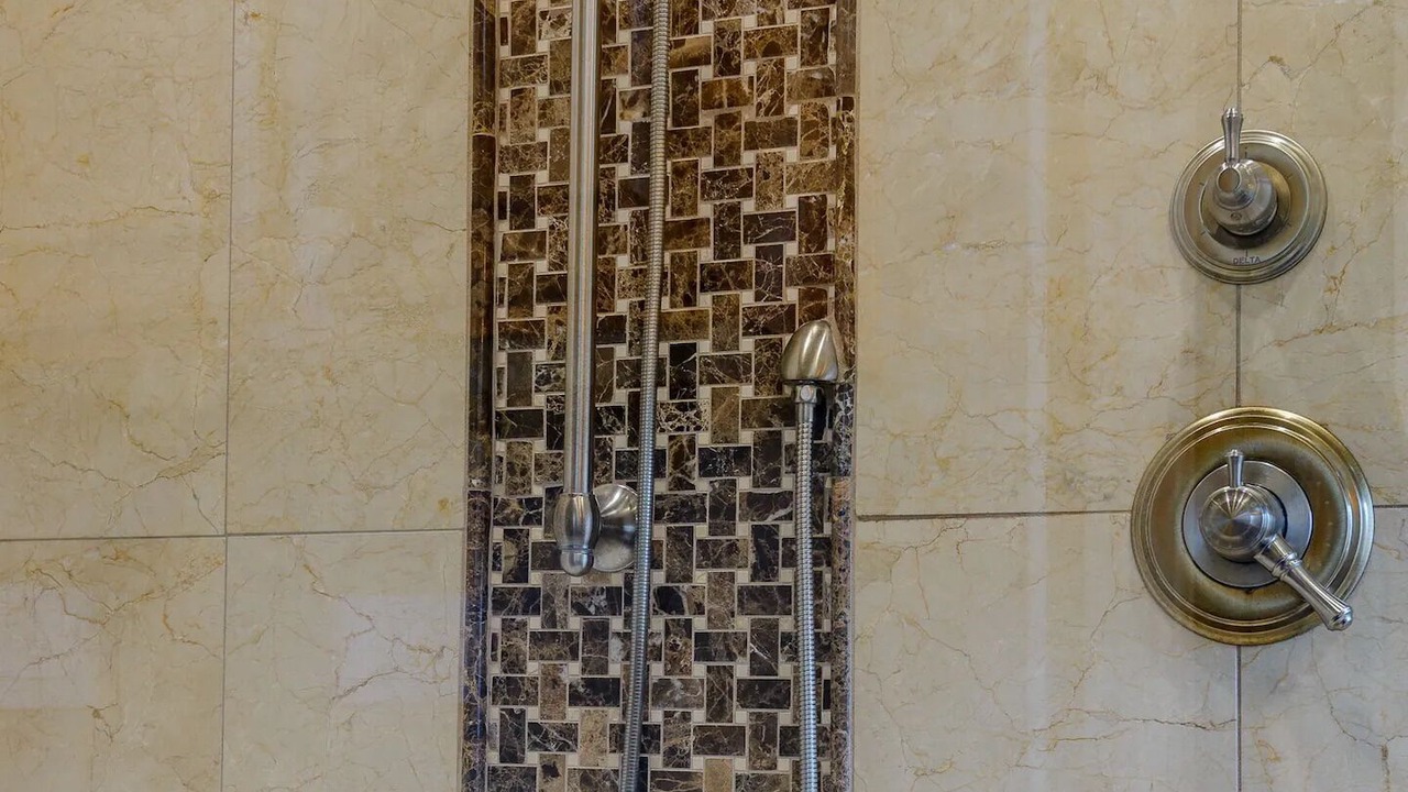 Photo of Bathroom in Glen Eagle