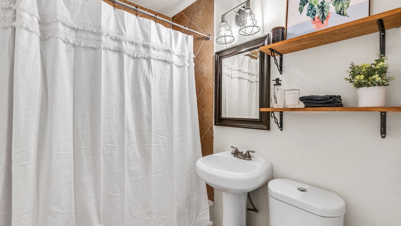 Photo of Bathroom in Coronado