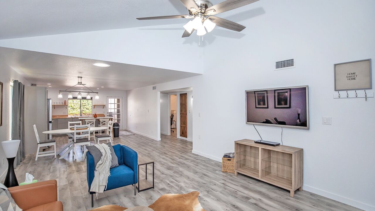 Photo of Livingroom in Yuma Corona