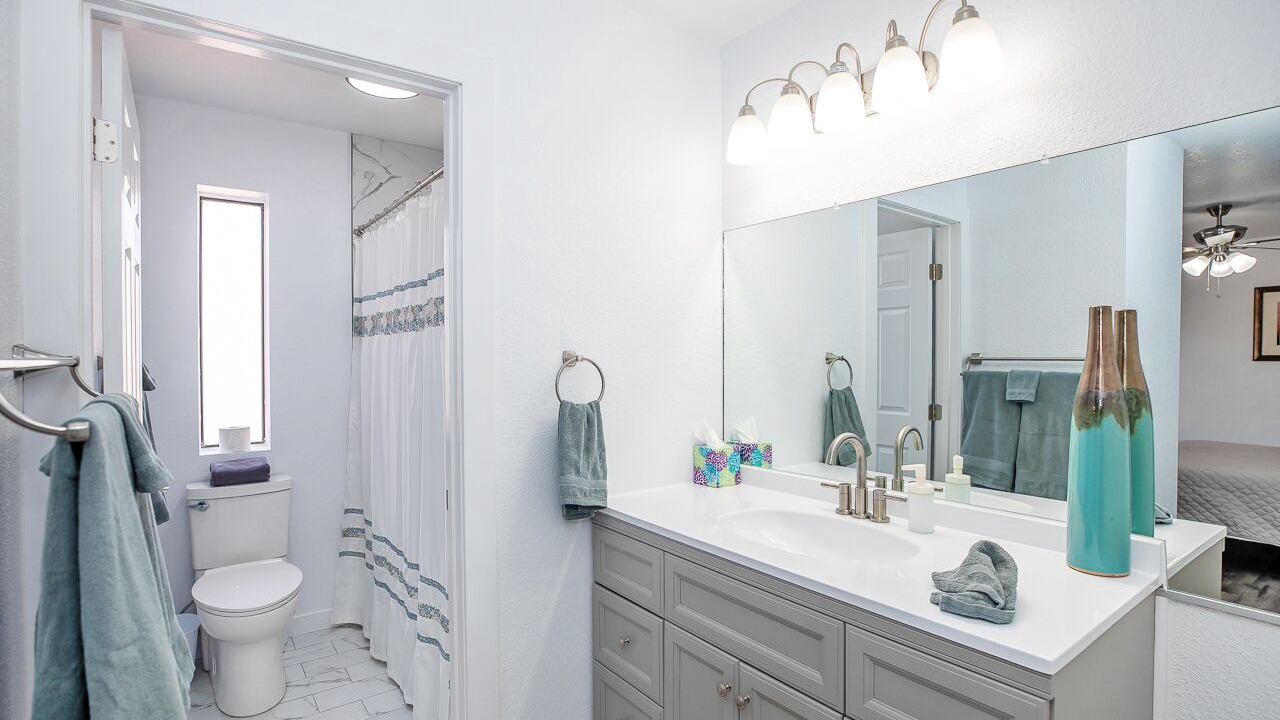 Photo of Bathroom in Yuma Corona