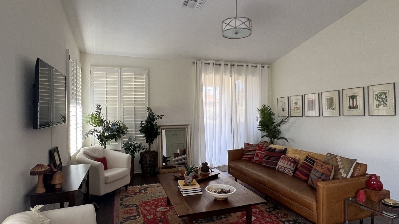 Photo of Livingroom in Saddlebrooke