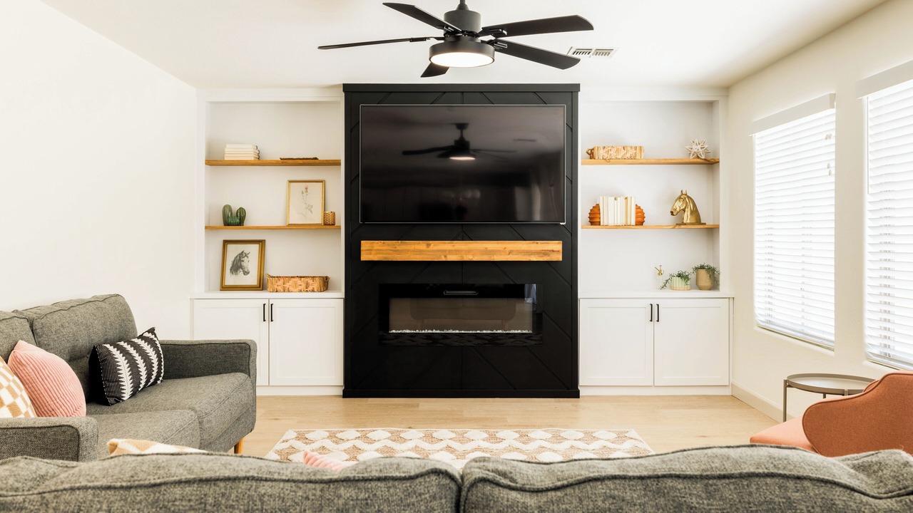 Photo of Livingroom in Villages At Queen Creek