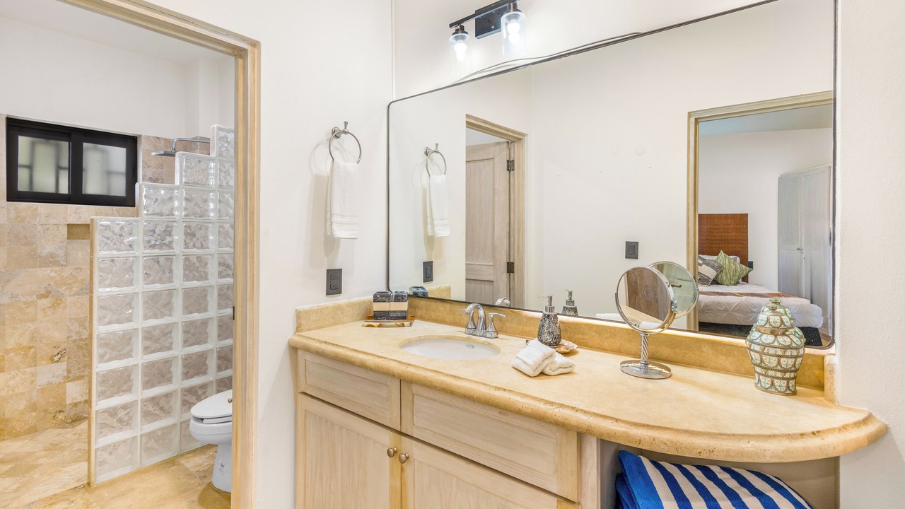 Photo of Bathroom in Cabo Bello