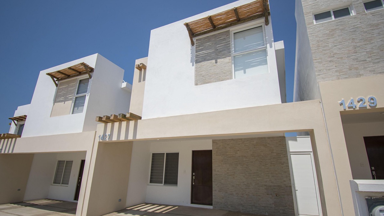 Photo of Outdoor in Federico Velarde