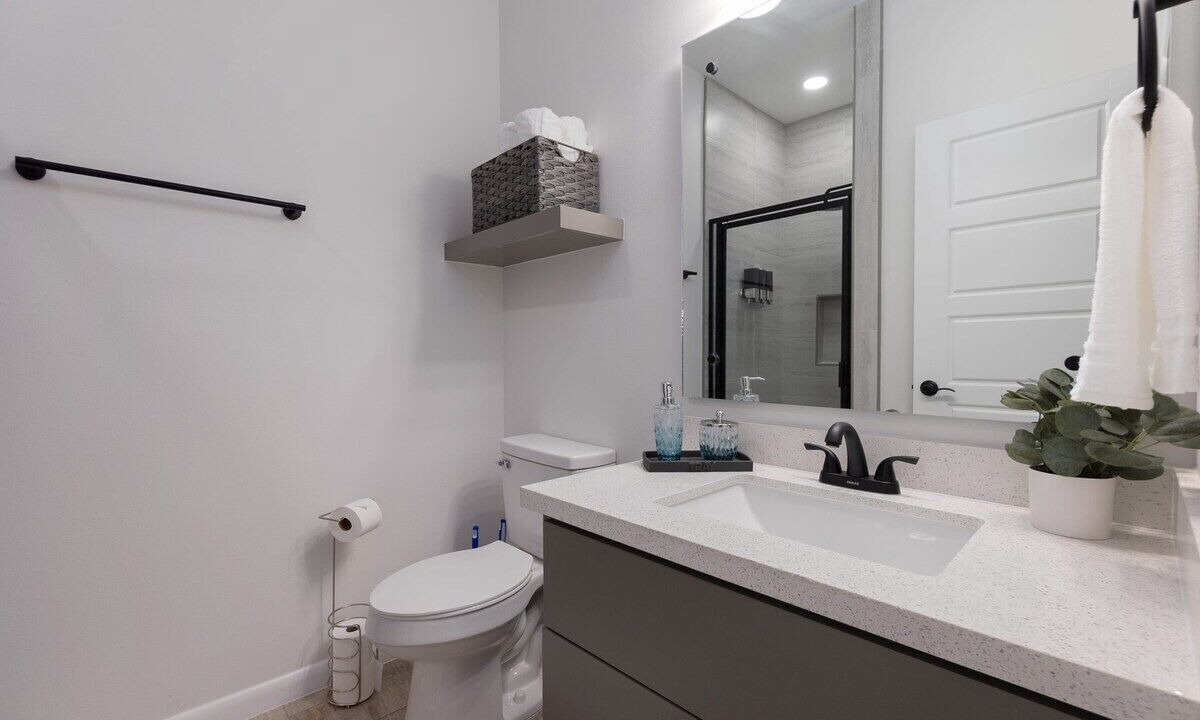 Photo of Bathroom in Harlingen