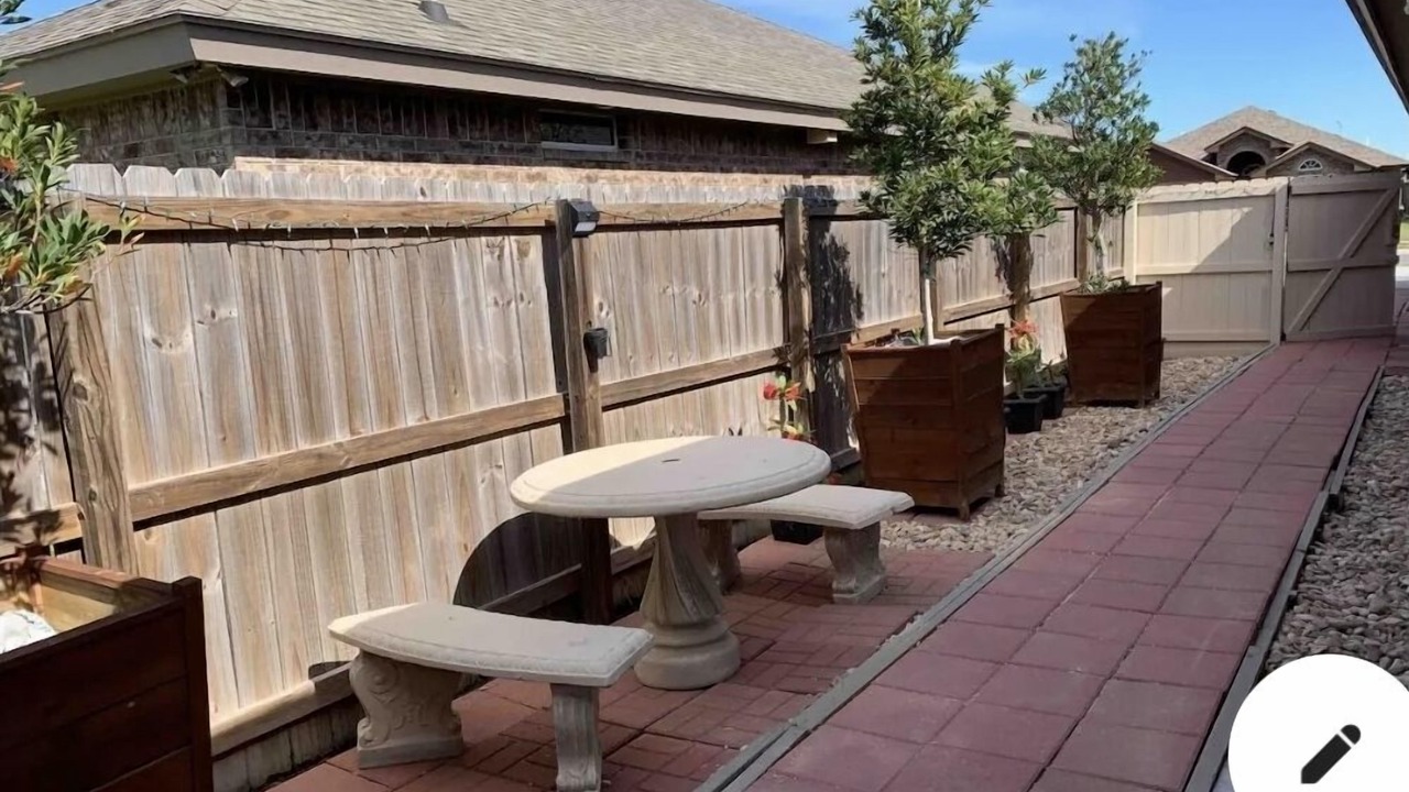 Photo of Patio Balcony in Brownsville