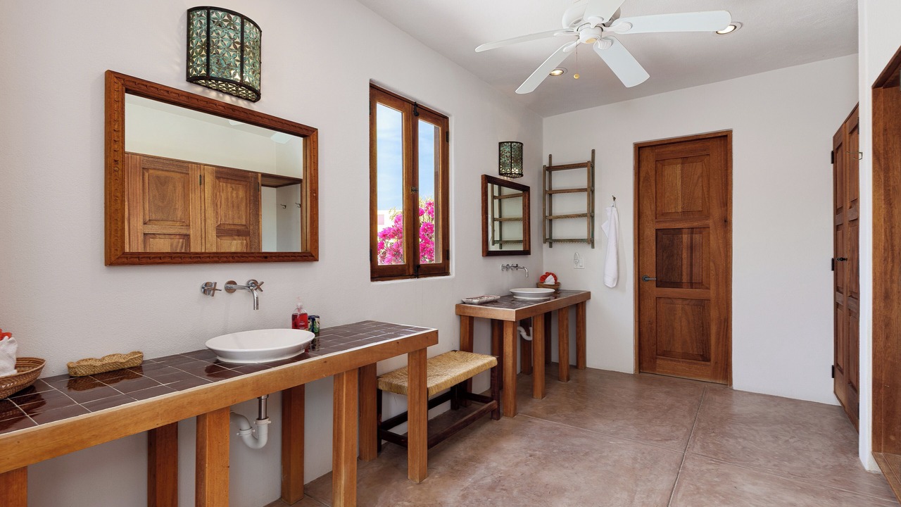 Photo of Bathroom in El Cardonal