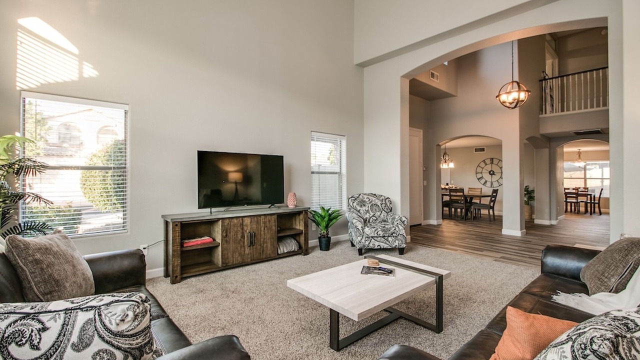 Photo of Livingroom in Gilbert Ranch