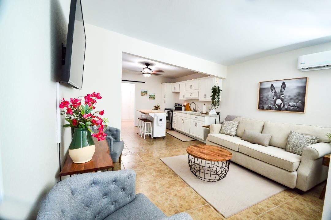 Photo of Livingroom in Foothills
