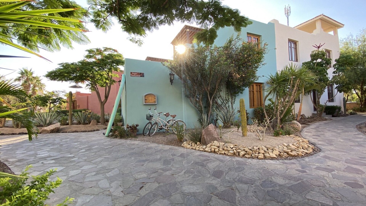 Photo of Outdoor in Nopolo
