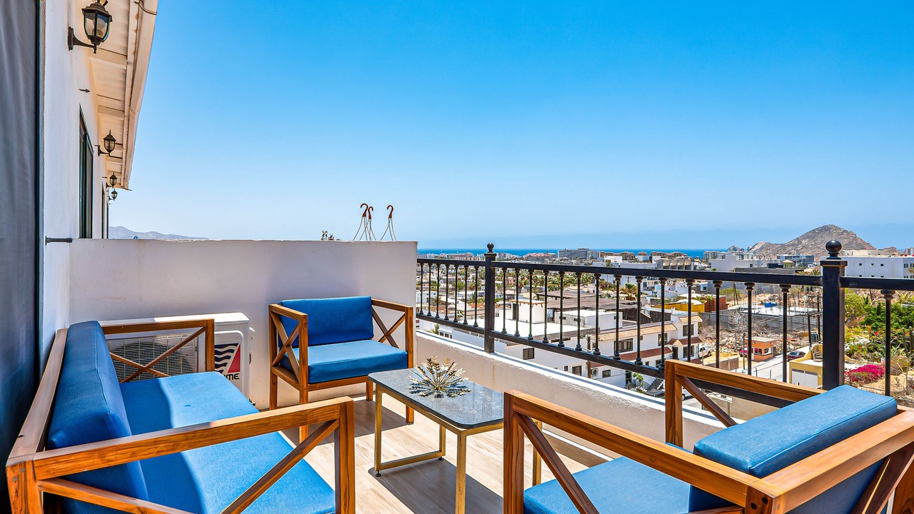 Photo of Patio Balcony in Downtown Cabo San Lucas