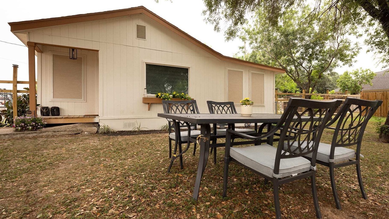 Photo of Outdoor in Edinburg
