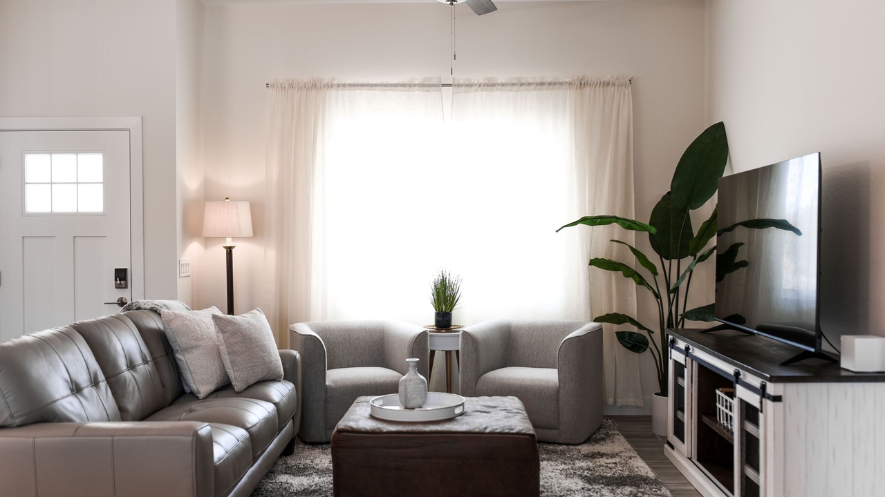 Photo of Livingroom in Gold Canyon