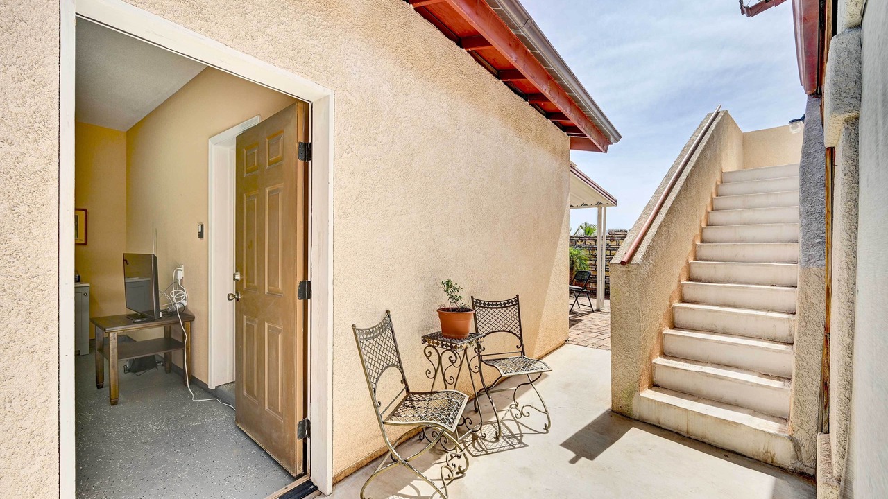 Photo of Patio Balcony in Foothills