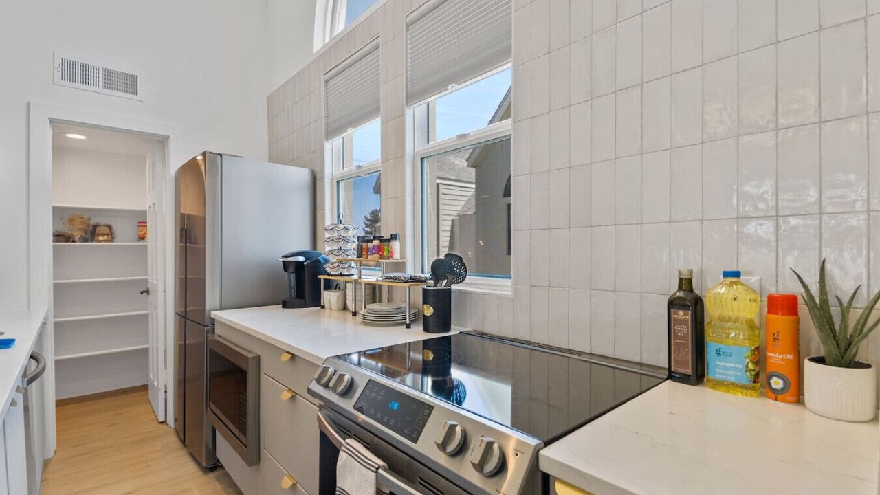Photo of Kitchen in Camelback East