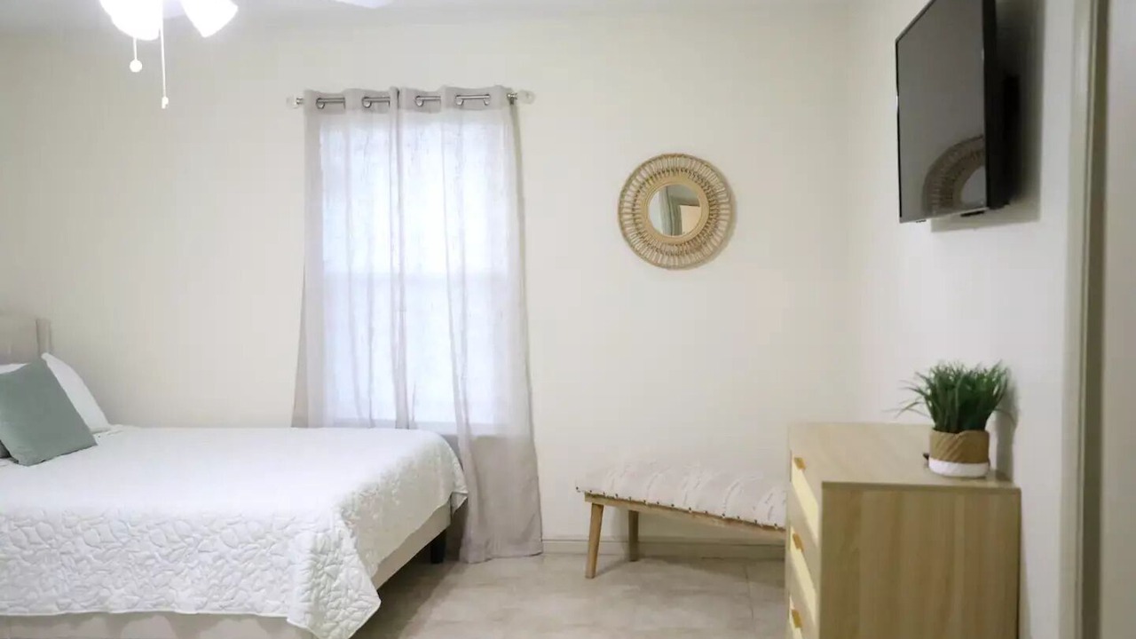 Photo of Bedroom in Pharr