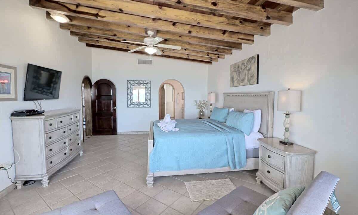 Photo of Bedroom in Penasco