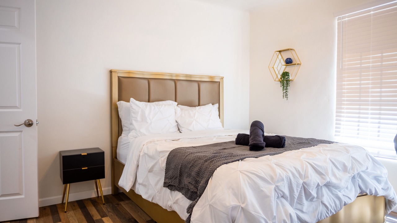 Photo of Bedroom in Yuma Townsite