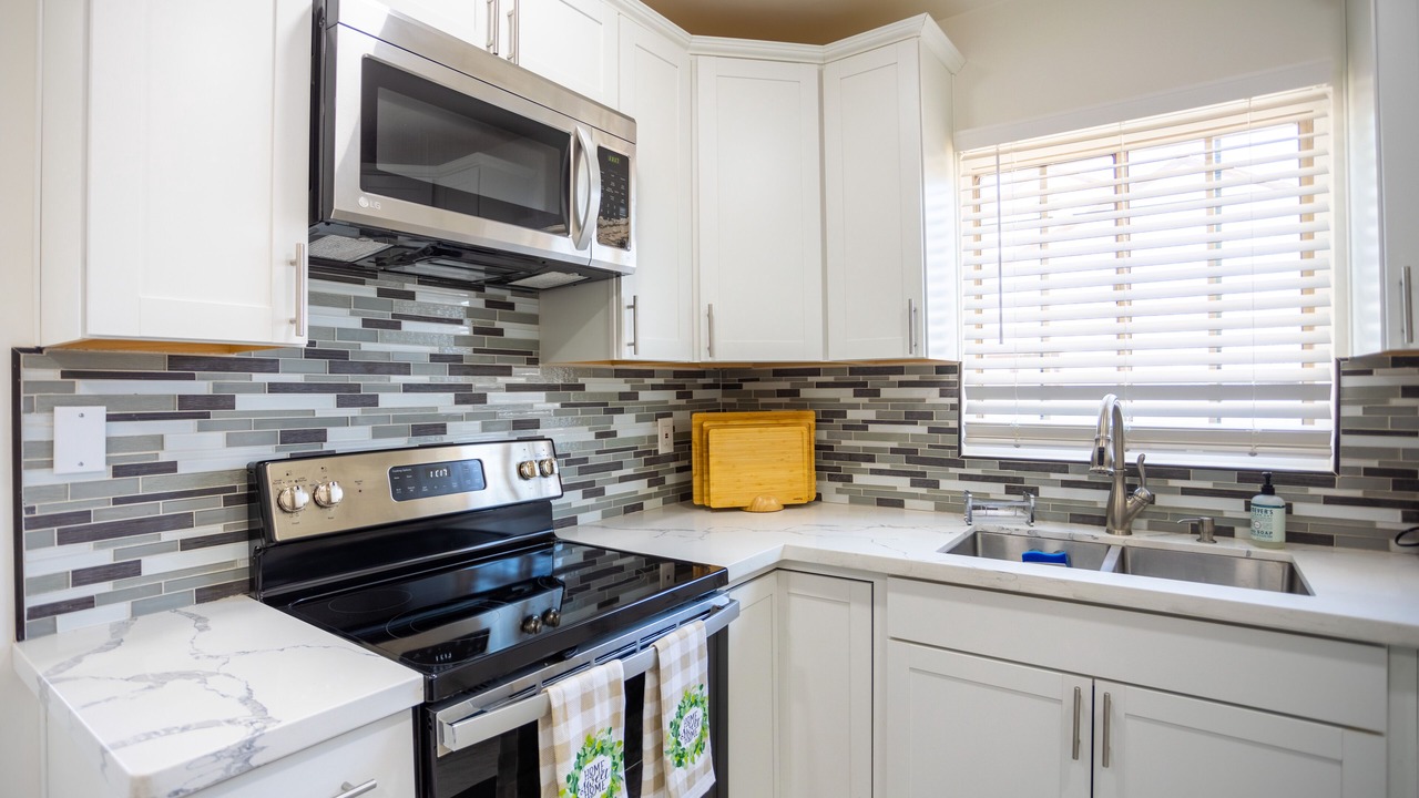 Photo of Kitchen in Yuma Townsite
