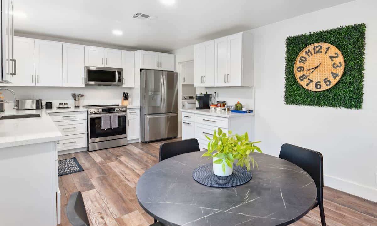 Photo of Kitchen in Glendale