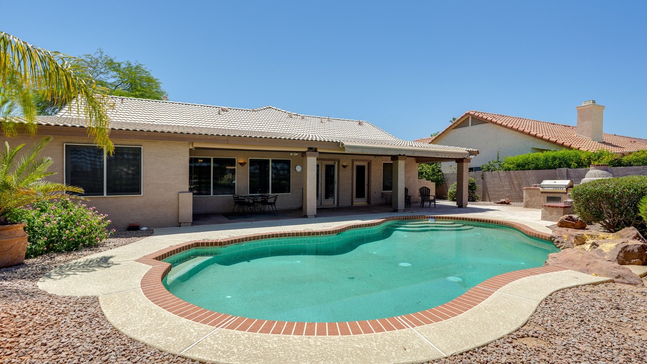 Photo of Outdoor in Monarch Point