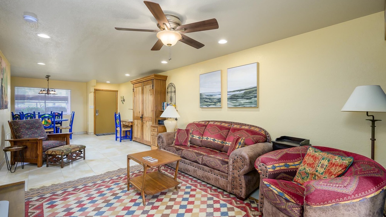 Photo of Bedroom in Paradise Valley Village