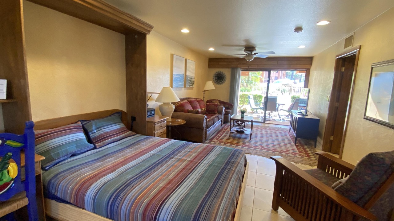 Photo of Bedroom in Paradise Valley Village