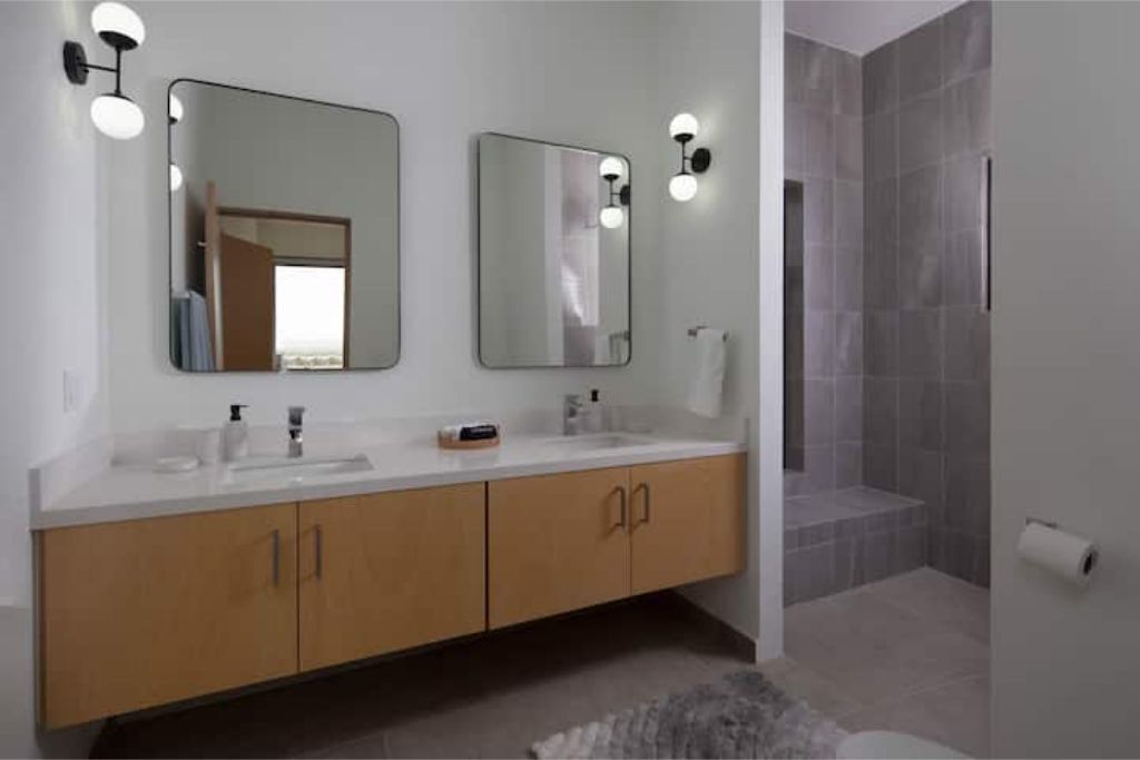 Photo of Bathroom in Cerritos